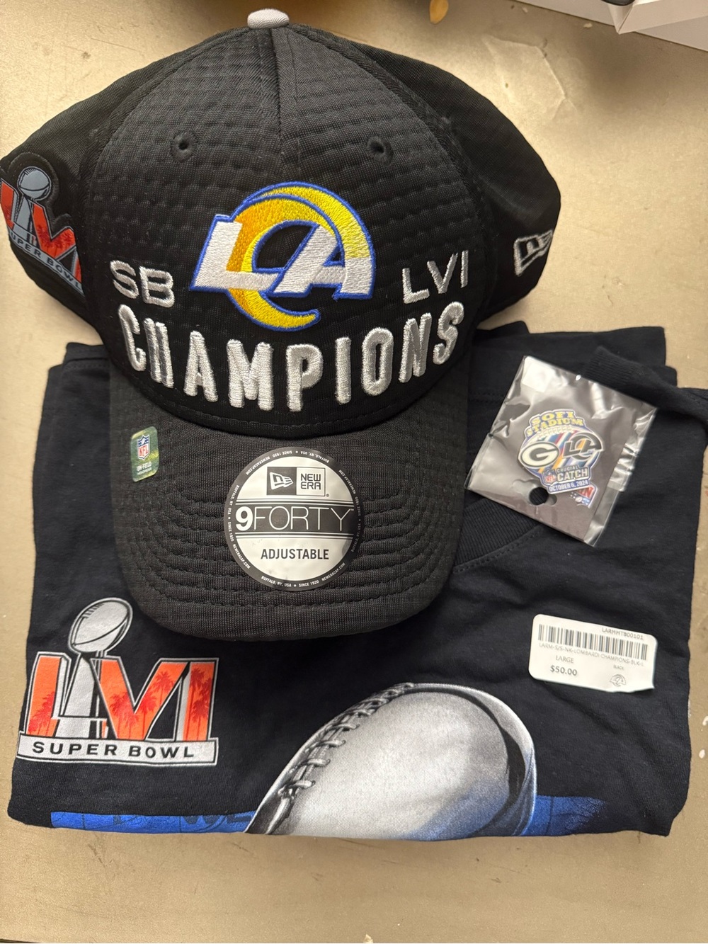 Los Angeles Rams Nike super bowl LVI champions t shirt 

Brand New size large